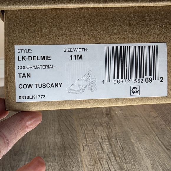 Alfani Brown Leather Knee-High Boots New - Picture 15 of 15